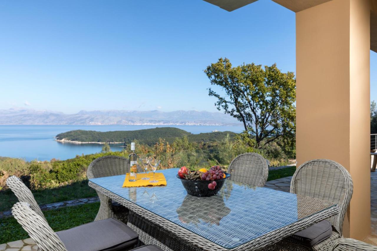 Villa Pietra Gialla By Rodostamo Collection كاسيوبي المظهر الخارجي الصورة